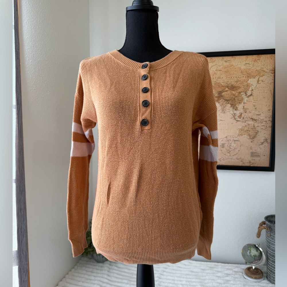 American Eagle lightweight pullover sweater size small